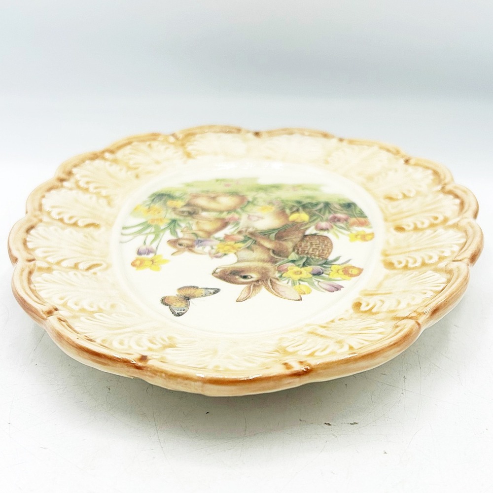 Cracker Barrel Easter Traditions Egg Shaped Small Plate Bunny Floral Egg - Picture 5 of 9